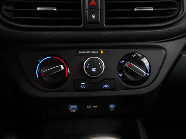 Hyundai i10 view 11