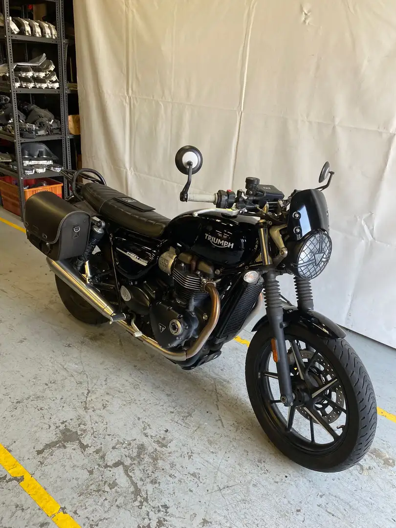 Triumph Street Twin Nero - 2