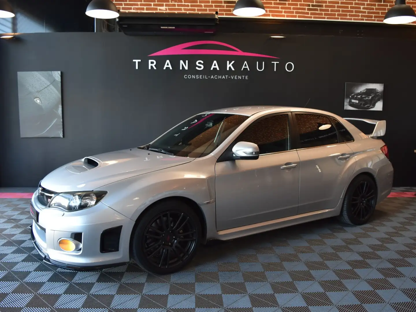 Subaru Impreza WRX STI Club Gris - 1