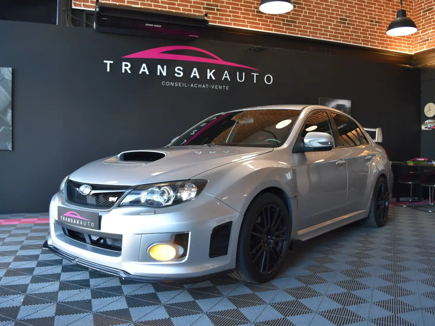 Subaru Impreza WRX STI Club siva - 2
