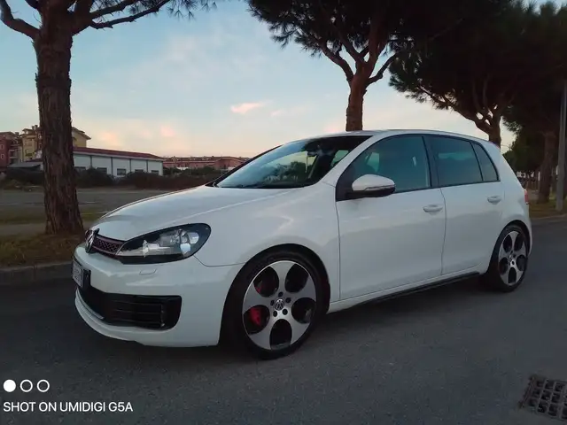 Volkswagen Golf GTI 5p 2.0 tsi dsg/TAGLIANDI VW/PERFETTA