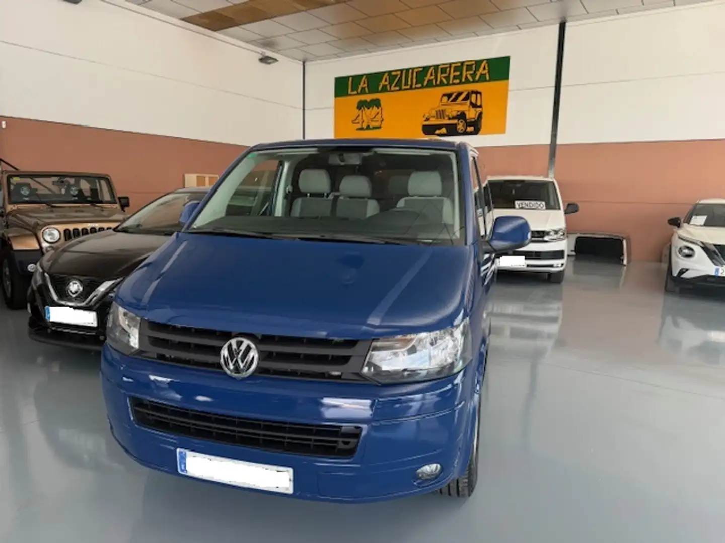 Volkswagen T5 Caravelle 2.0TDI BMT Comfortline Ed.L 114 Bleu - 1