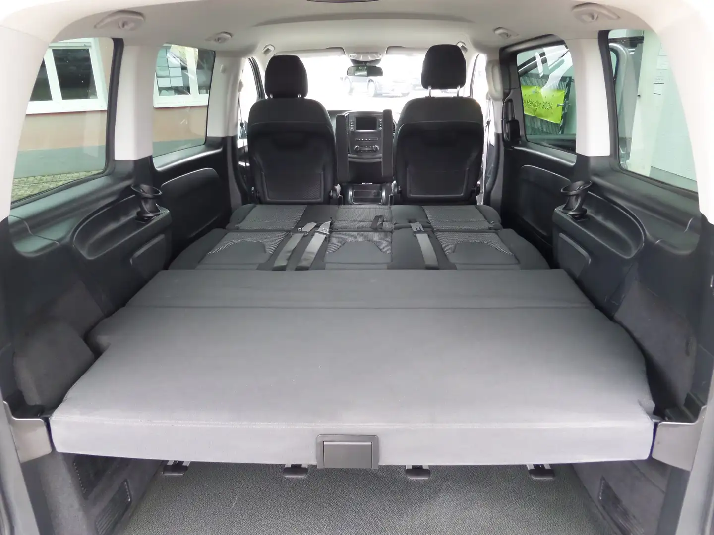 Mercedes-Benz Vito 114 cdi EDITION+5-Sitzer+Navi+Cam+AHK+BettFunktion Silber - 1