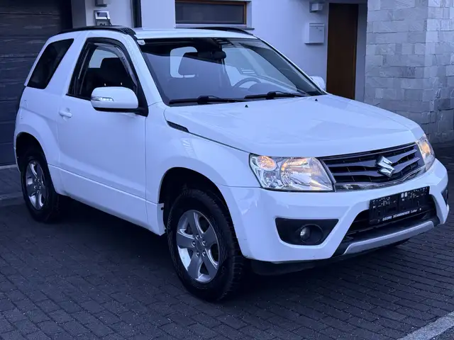 Suzuki Grand Vitara 1.6 Club (3-trg.)