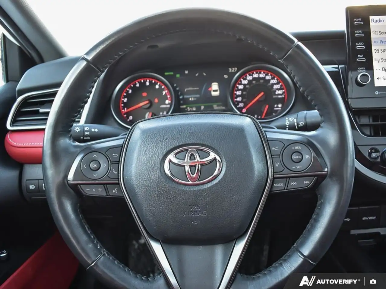 Toyota Camry снимка Toyota Camry
