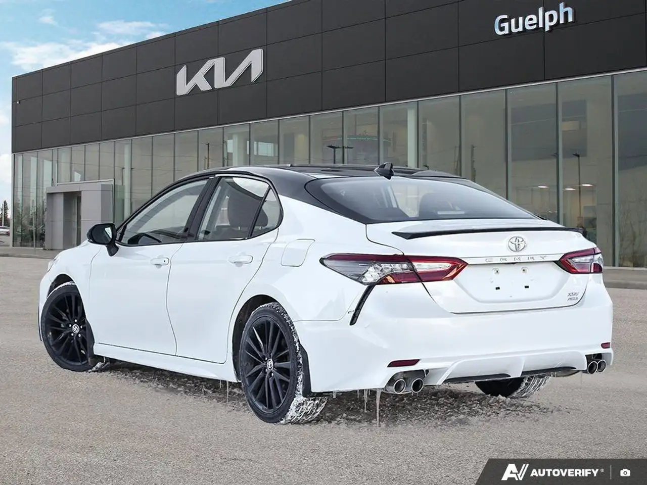 Toyota Camry снимка Toyota Camry