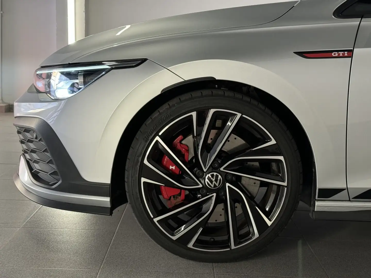 Volkswagen Golf GTI 2.0 TSI Clubsport DSG 221kW Gris - 2