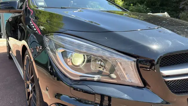 Mercedes-Benz Cla view 9
