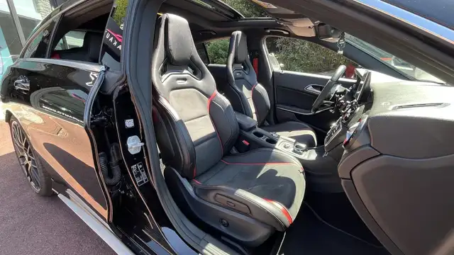 Mercedes-Benz Cla view 16