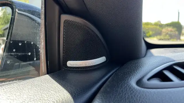 Mercedes-Benz Cla view 29