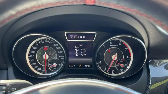 Mercedes-Benz Cla view 24