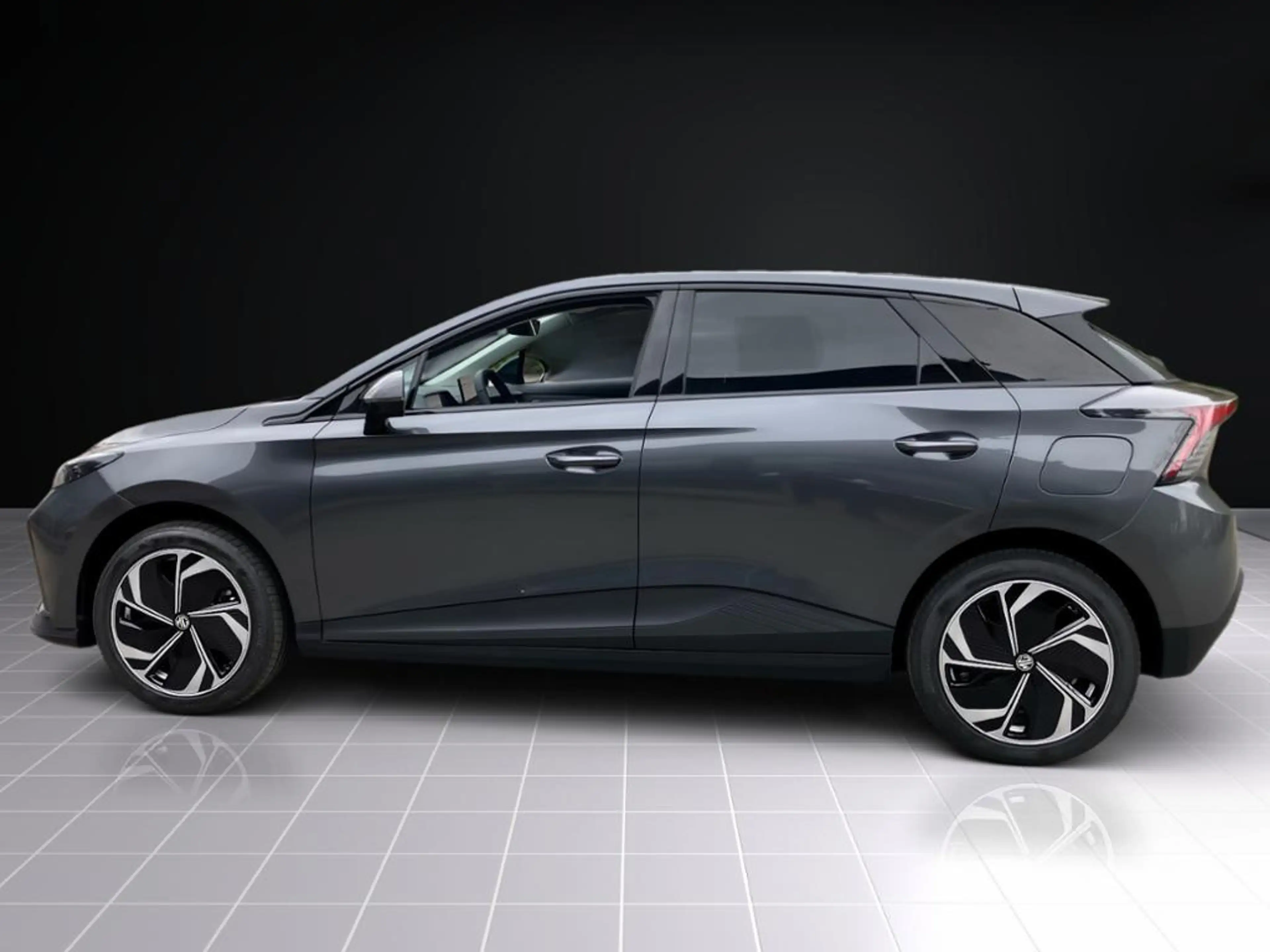 MG MG4 Luxury SPUR BiXenon XENON — photo 9