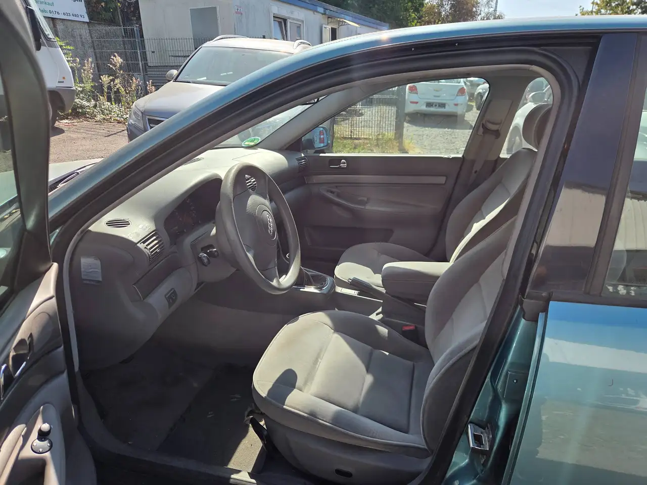 Audi A4 1.8 TÜV neu 2 Hand Klima, foto 10