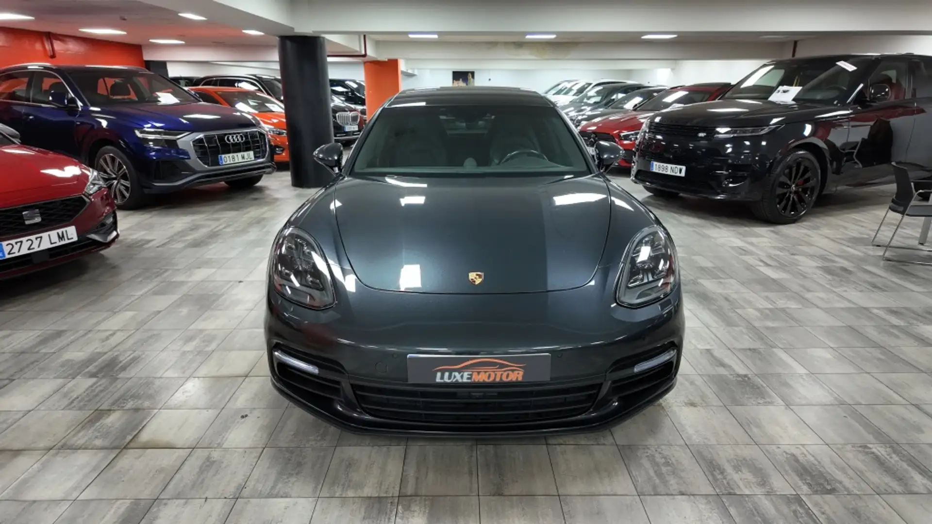 Porsche Panamera 4 E-Hybrid Executive Aut. Gris - 2