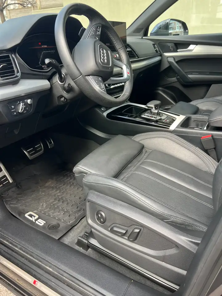 Audi Q5 снимка Audi Q5