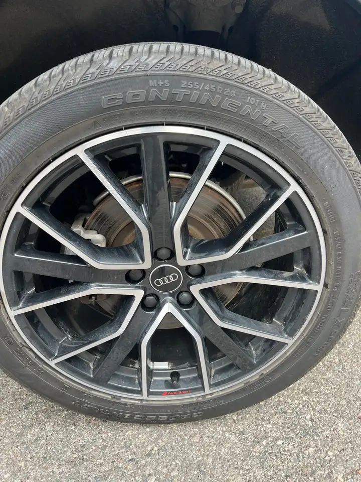 Audi Q5 снимка Audi Q5