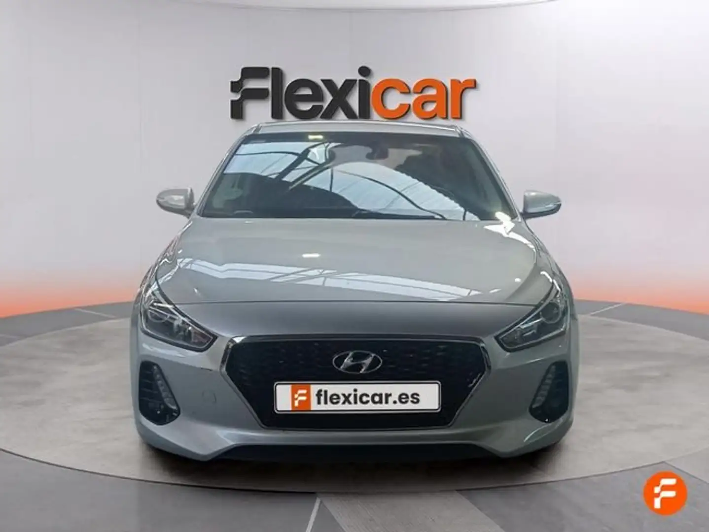 Hyundai i30 1.6CRDi Klass 95 Gris - 2