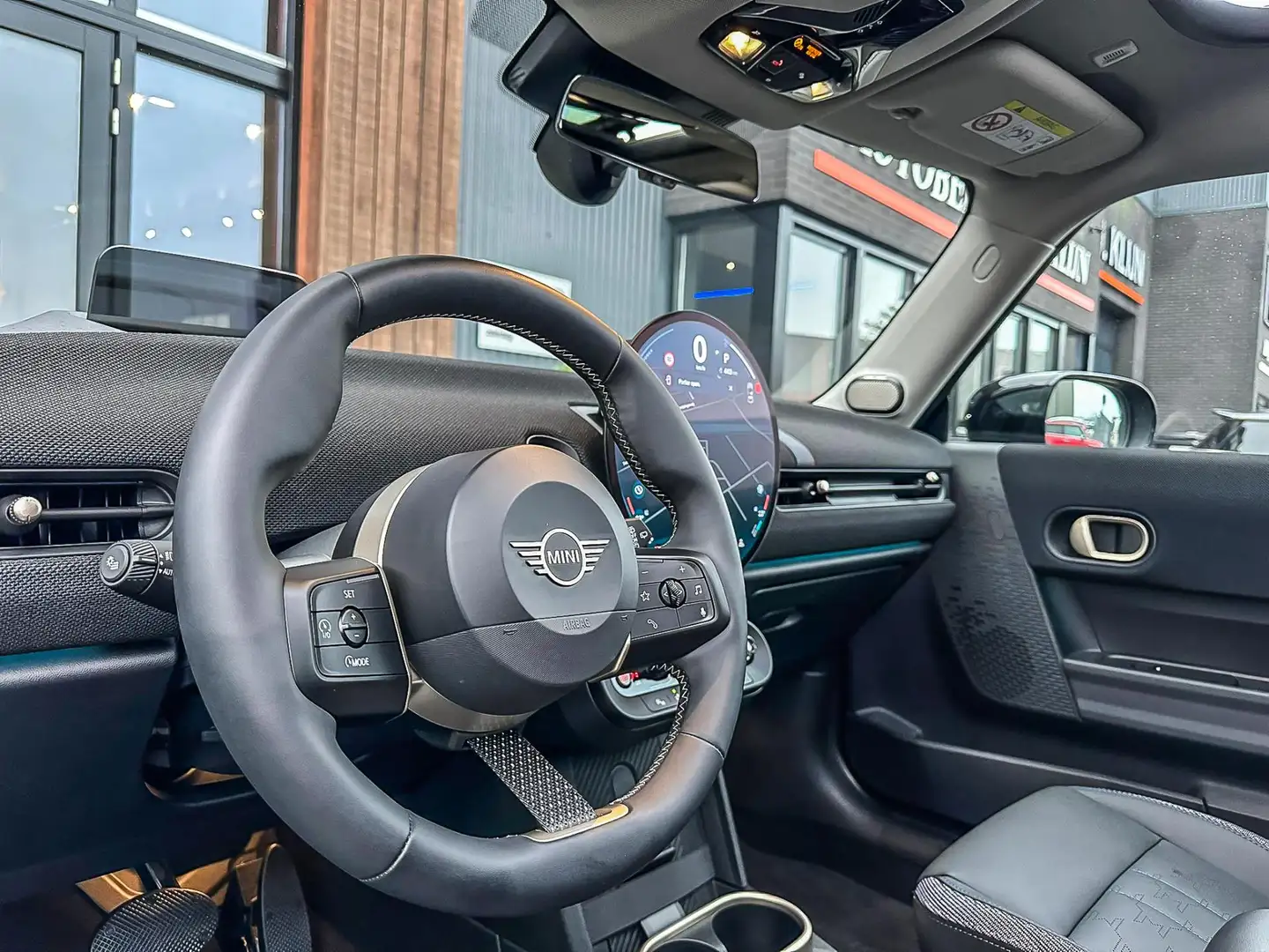 MINI Cooper S Mini 2.0 Classic L aut 204pk/Pano/HK/Navi/Head up/ Zwart - 2