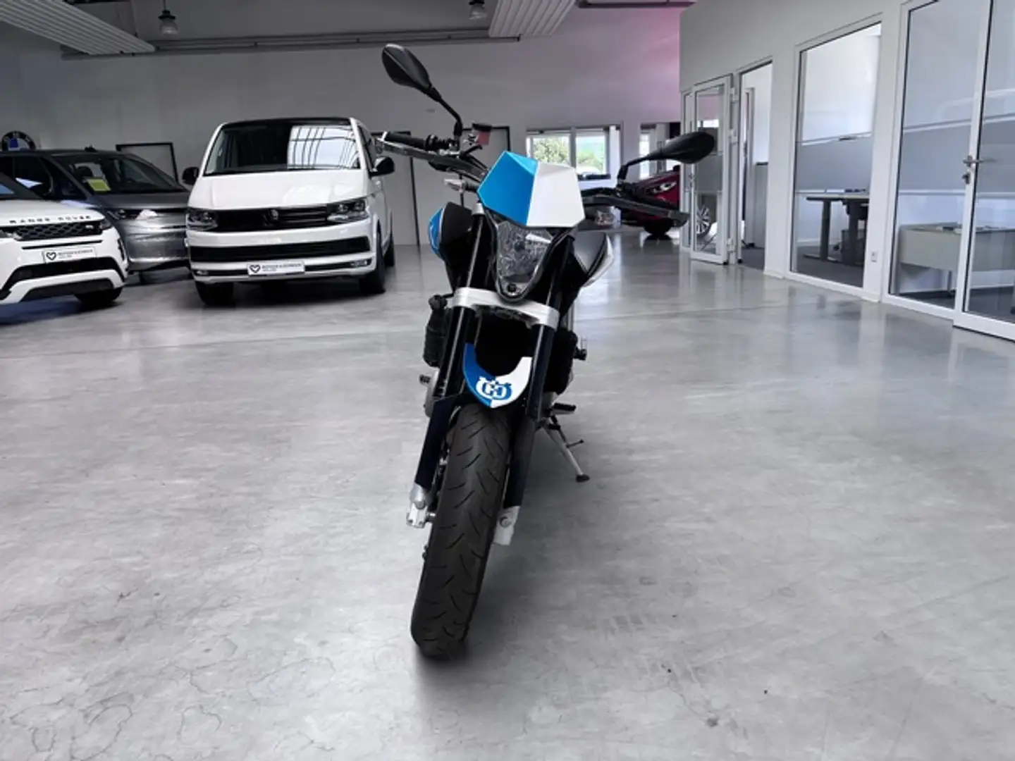 Husqvarna Nuda 900 Černá - 2