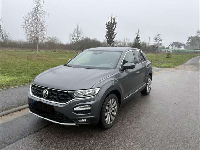 Imagine Volkswagen T-Roc Sport, Grau 150 PS