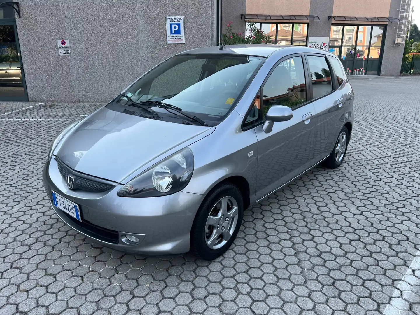Honda Jazz Jazz 1.2 i-DSi 5 porte 73000km Szürke - 1