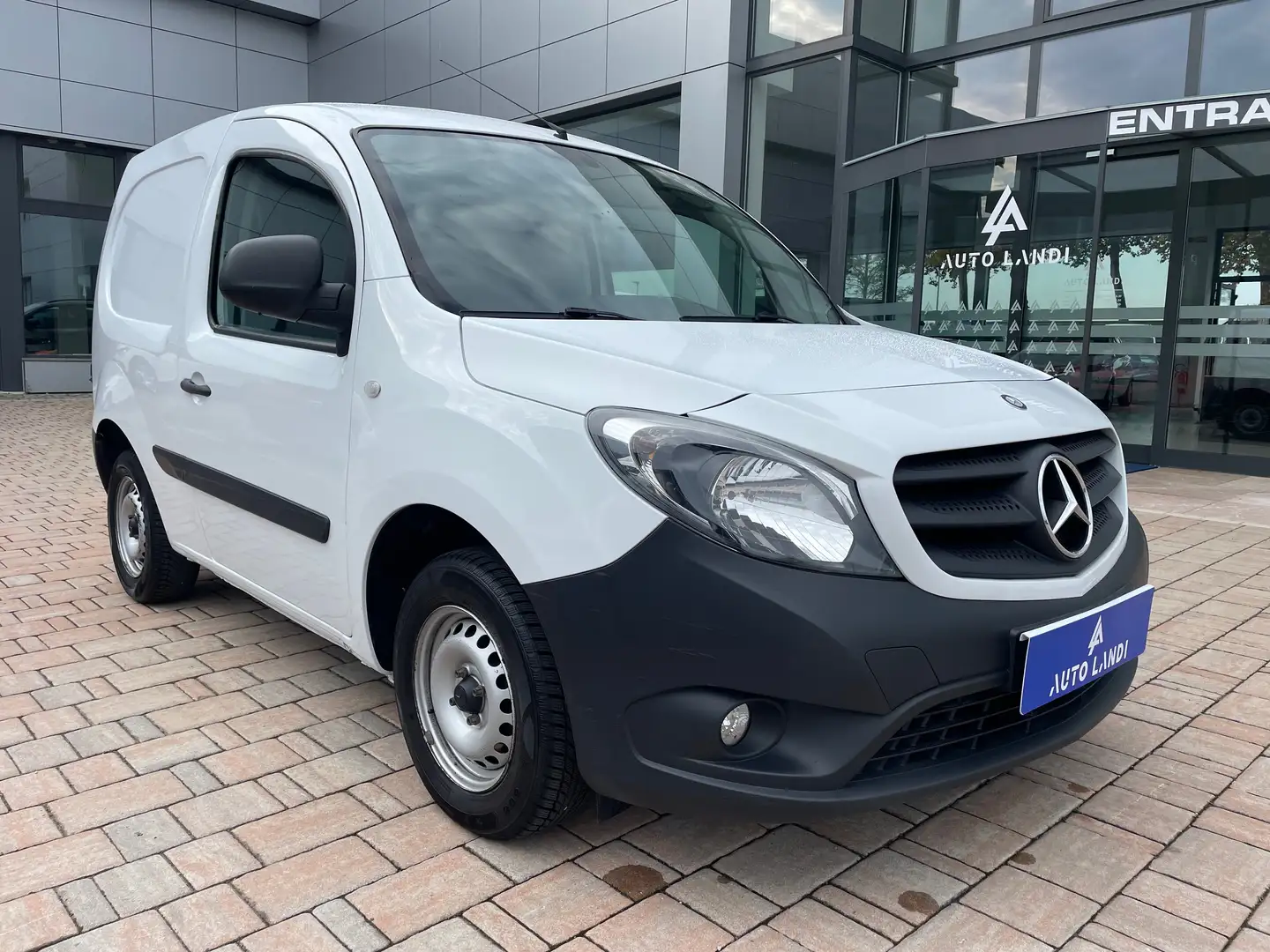 Mercedes-Benz Citan Citan 109 cdi Tourer Pro 90cv E6 Bianco - 2