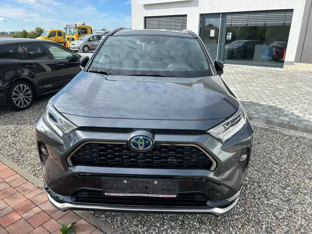 Toyota RAV 4 Plug in Hybrid 4x4