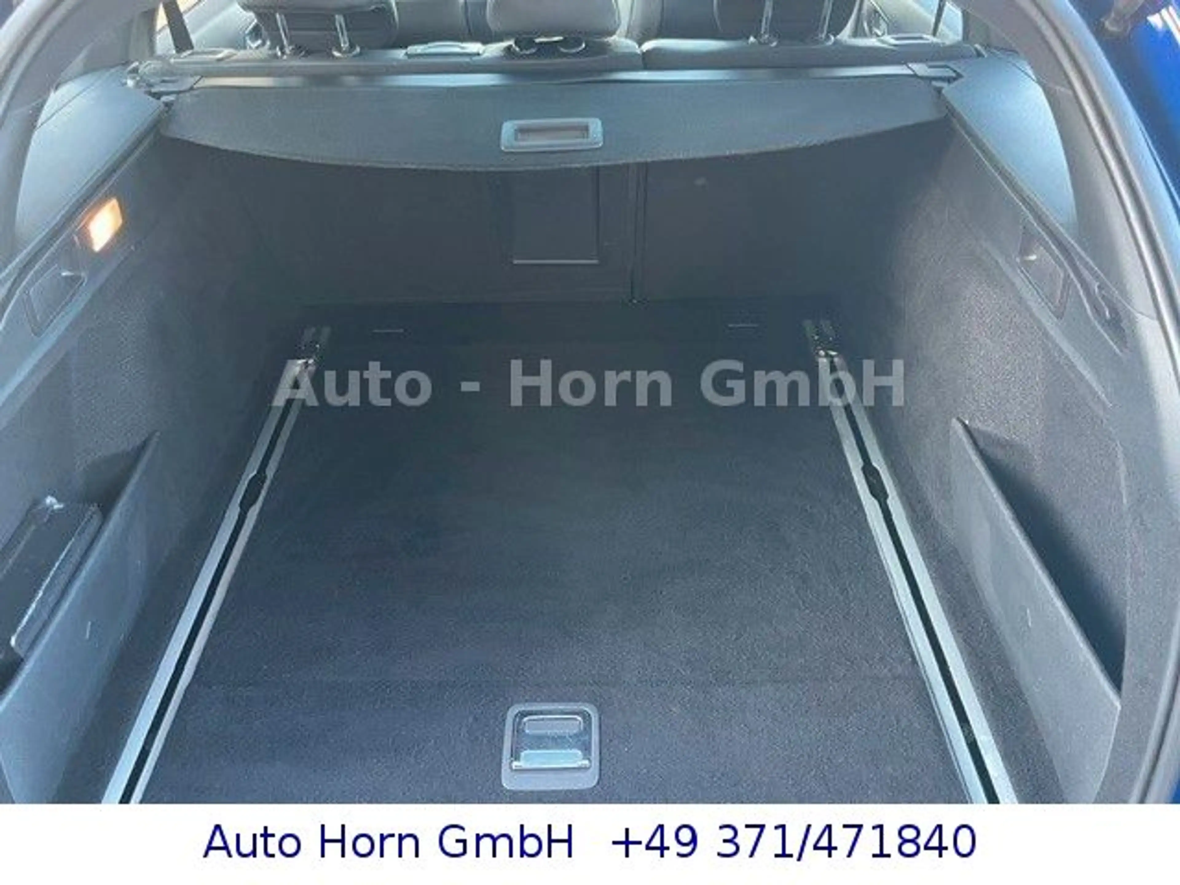 Peugeot 308 SW GT — photo 9