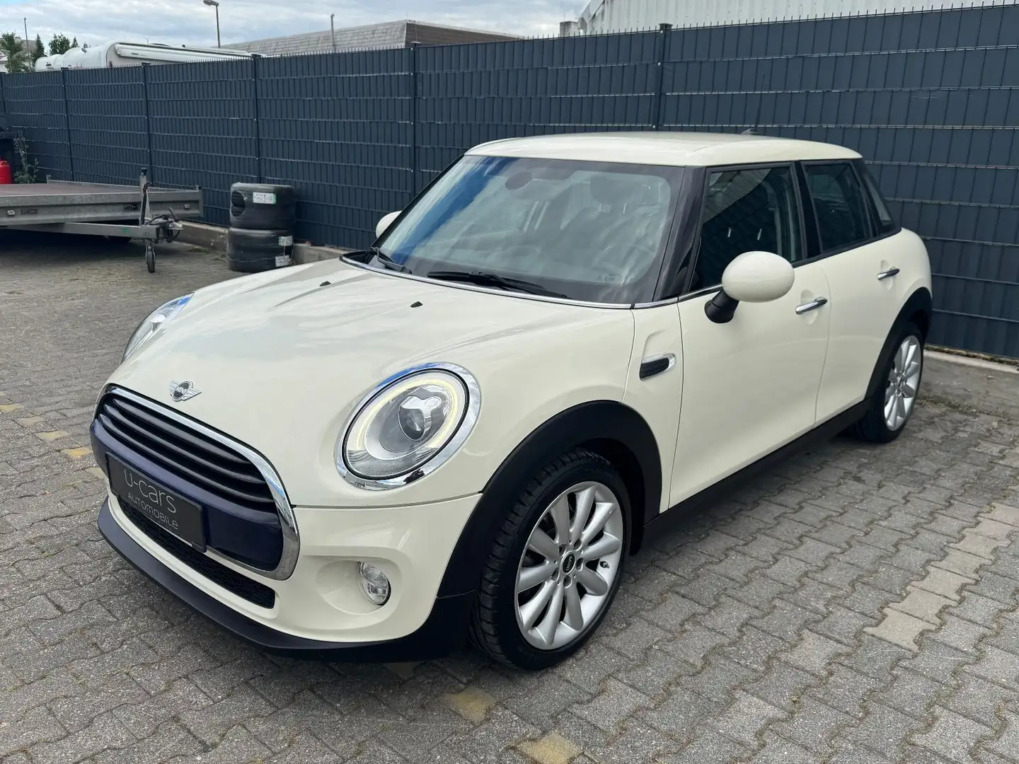 MINI Cooper 5-trg.  (SHZ/PDC/NAVI/LED/S Blanc - 1
