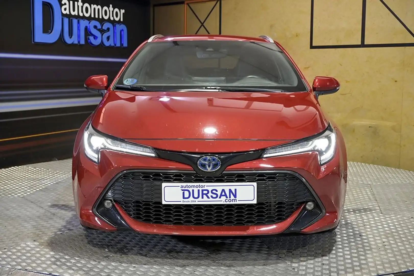 Toyota Corolla Touring Sports 180H Style Rojo - 2