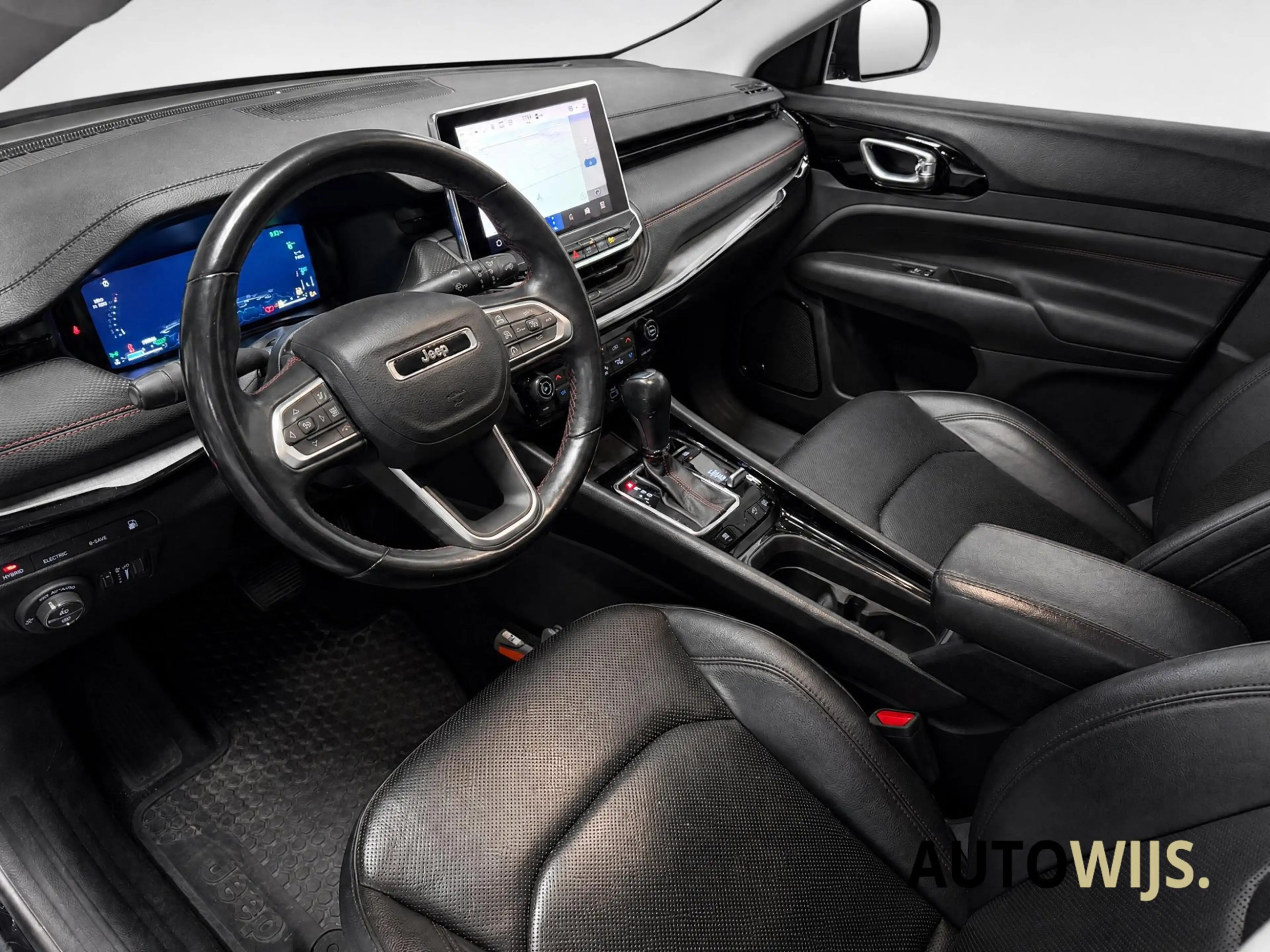 Jeep Compass 4xe 240 Plug-in Hybrid Electric Trailhawk|LEDER|TR — photo 4