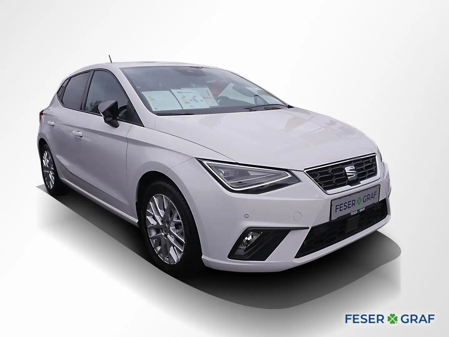 SEAT Ibiza 1.0 TSI FR Pro DSG ACC LED Navi RüKa Sitzh. Weiß - 2