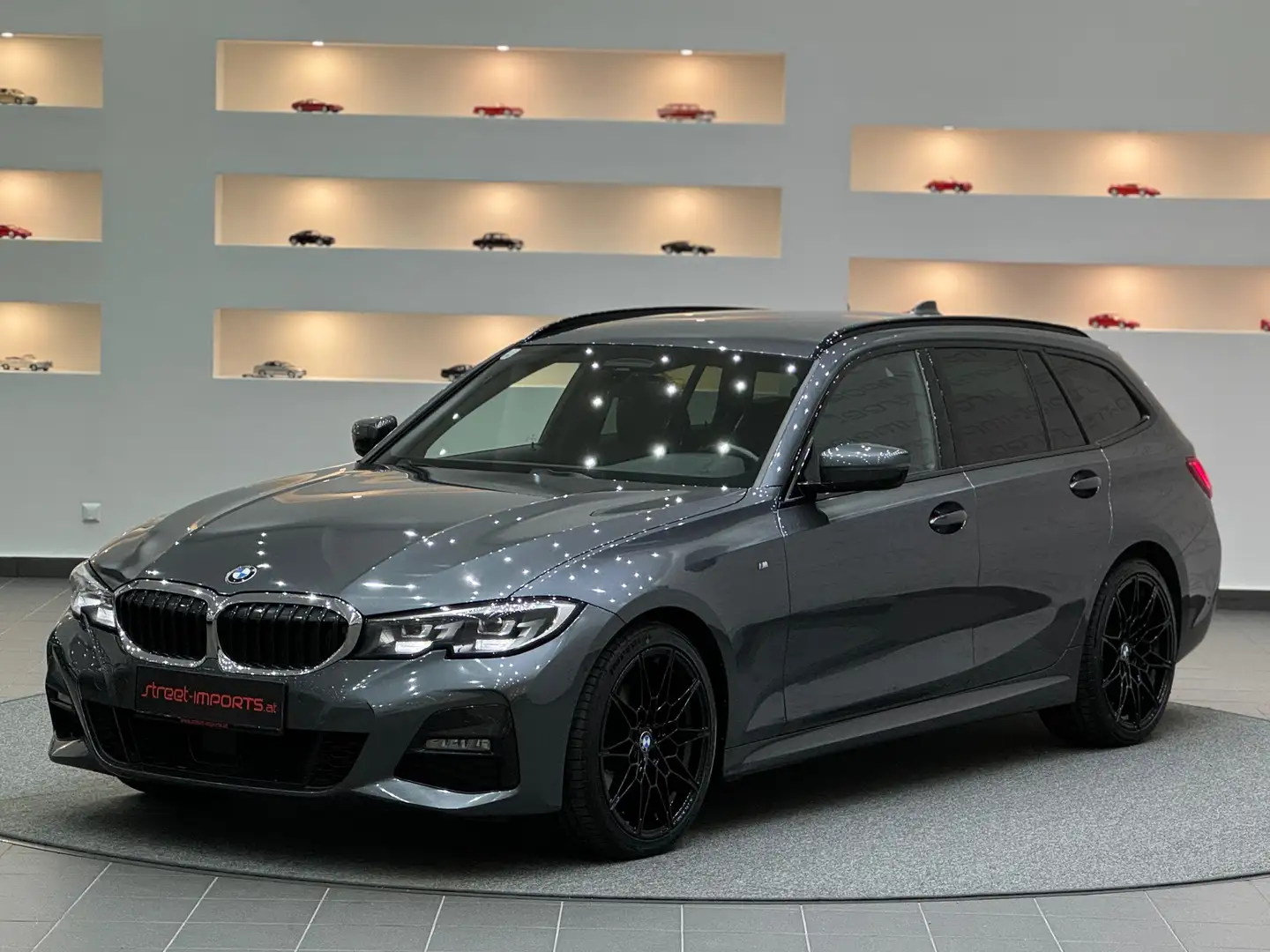 BMW 320 d xDrive*M-Paket*AHK*Aerodynamik M-Technic* Gris - 1