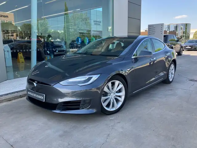 Tesla Model S 100D AWD