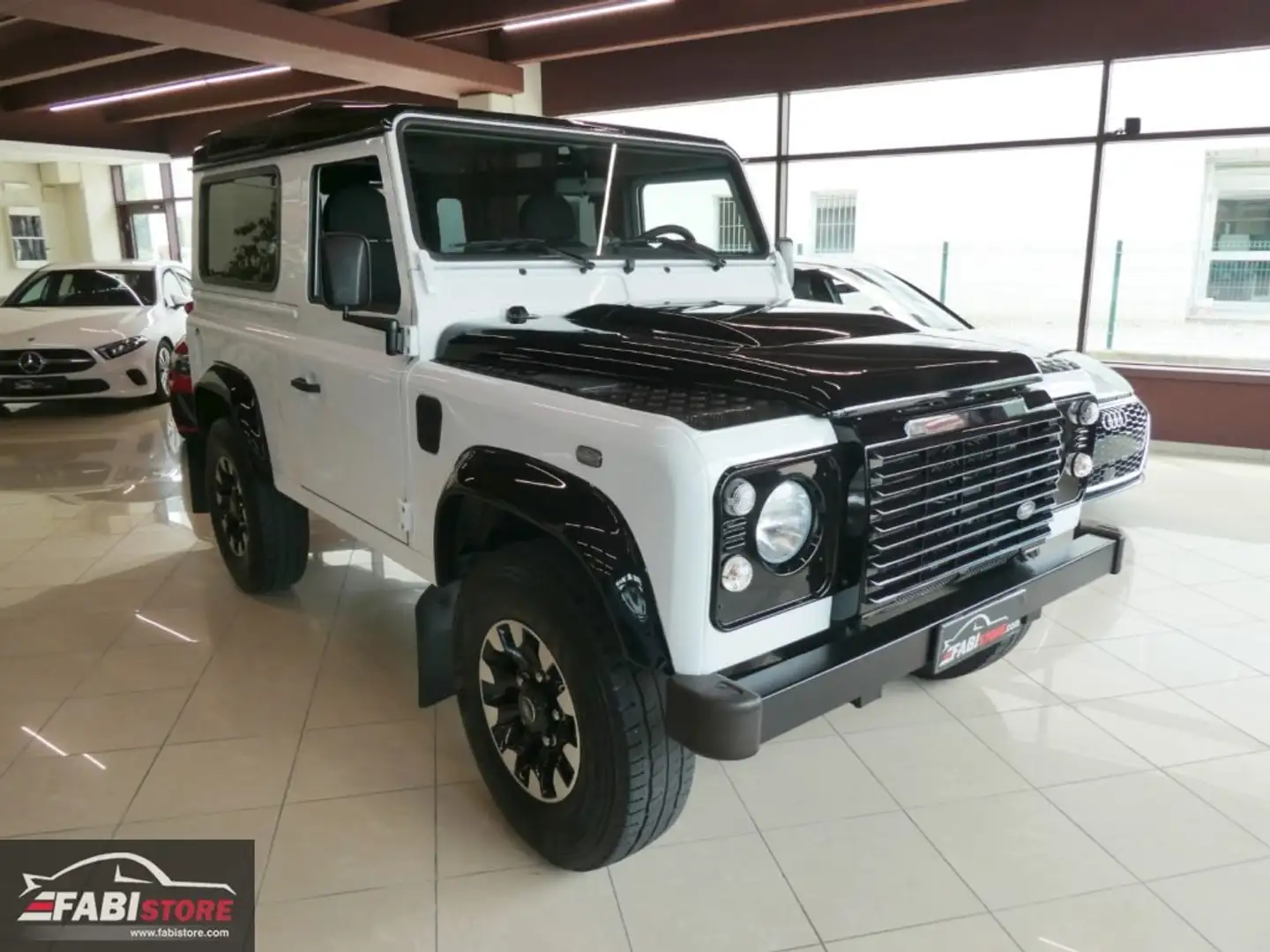 Land Rover Defender 90 2.2 TD4 SE N1 - POSSIBILITA' DEI 4 POSTI Bianco - 1