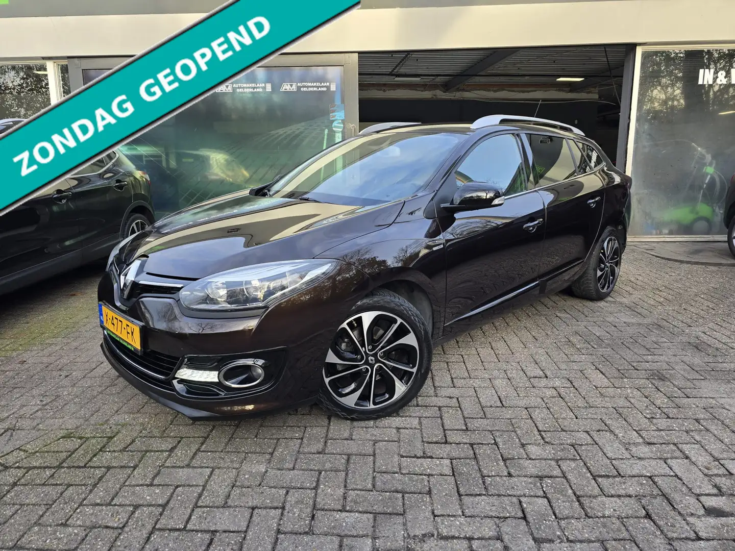 Renault Megane Estate 1.2 TCe GT-Line | 1E EIGENAAR | 12MND GARAN Bruin - 1
