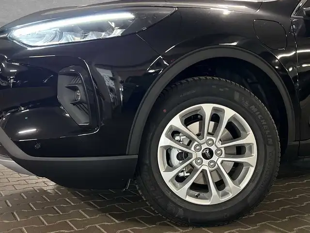 Ford Kuga view 5