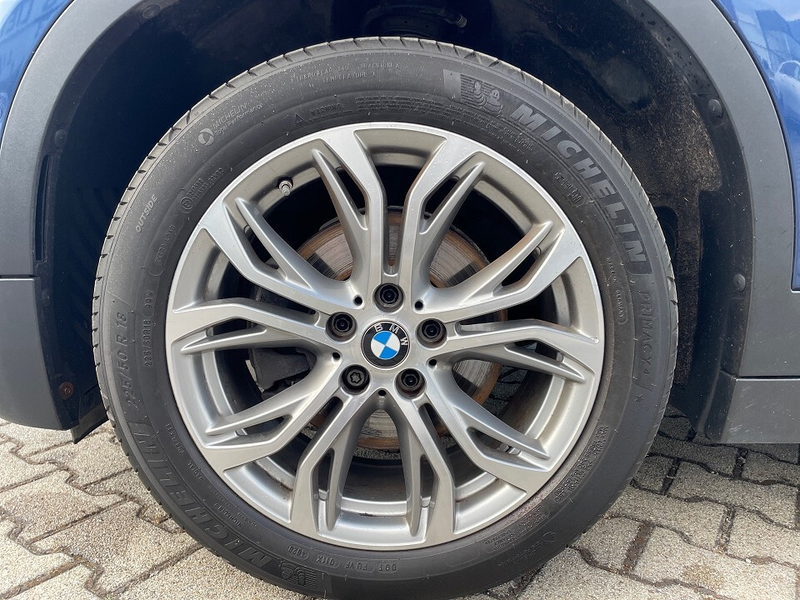 BMW X2 sDrive 18i — photo 9