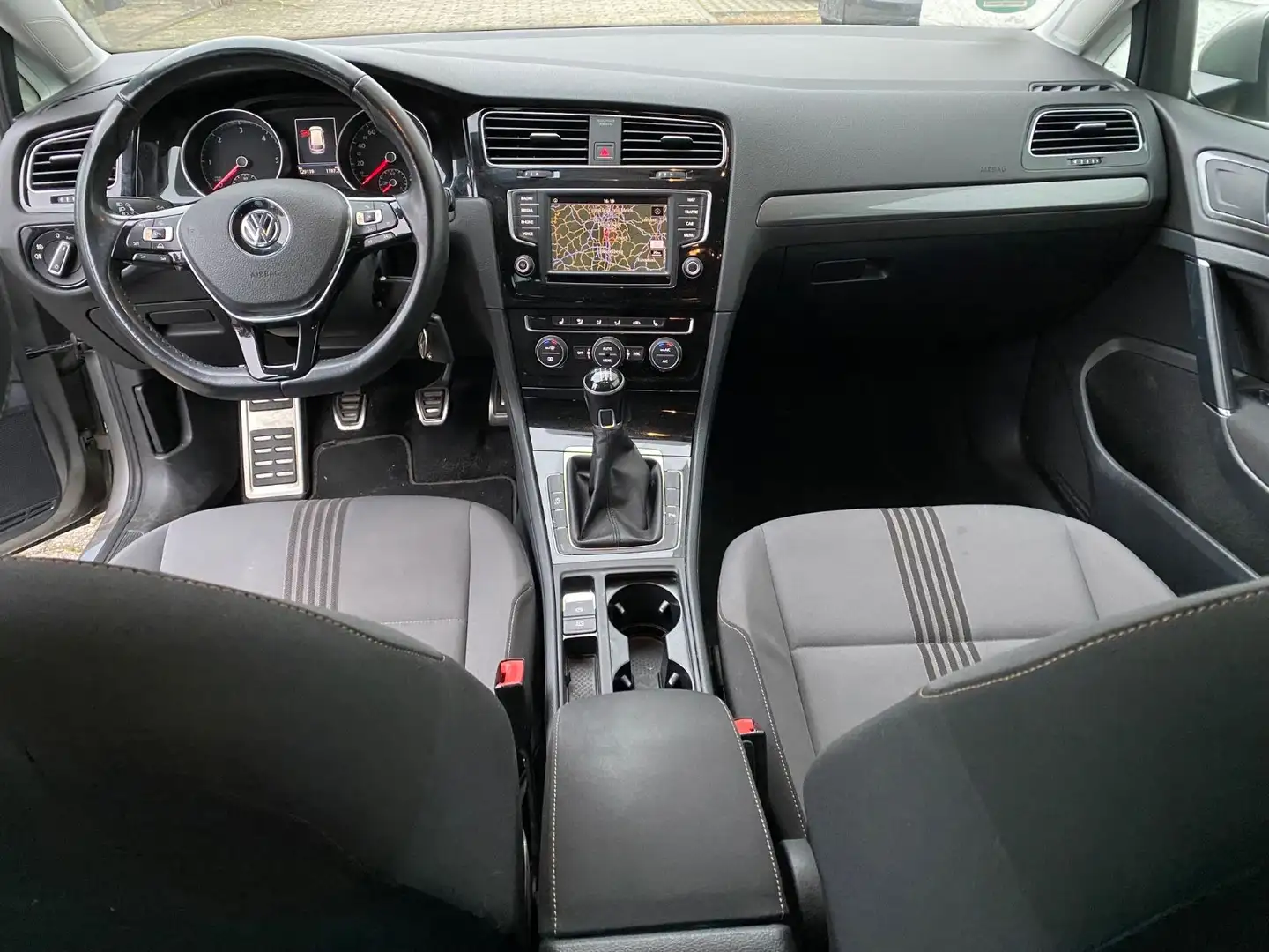 Volkswagen Golf VII Variant Allstar 2.0 TDI Navi PDC SHZ Argent - 2