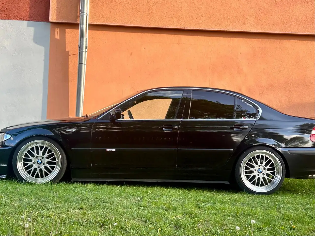 BMW 325i, foto 2