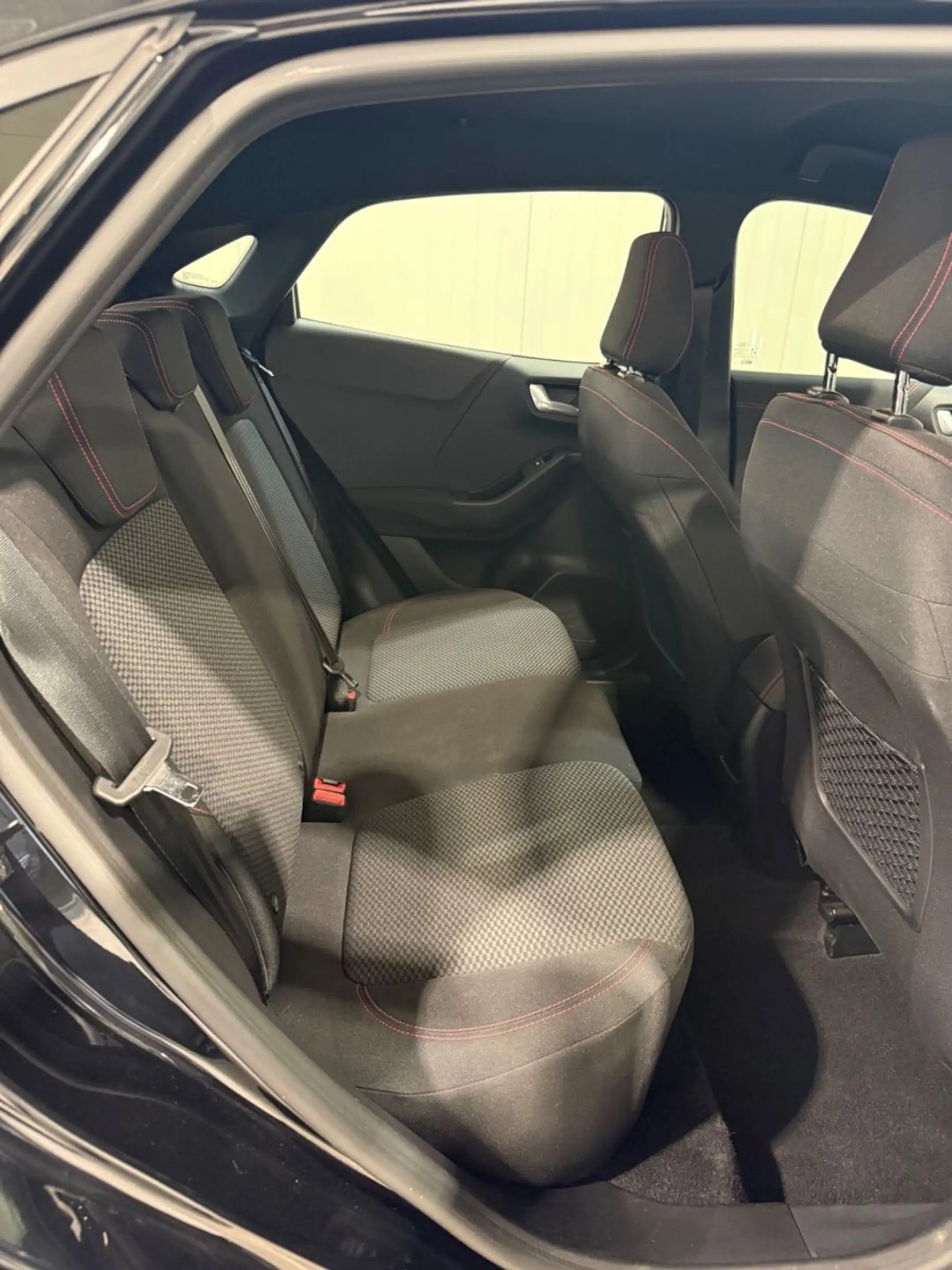 Ford Puma ST Line Titanium, Automatik, 1 Hand, TÜVneu — photo 11