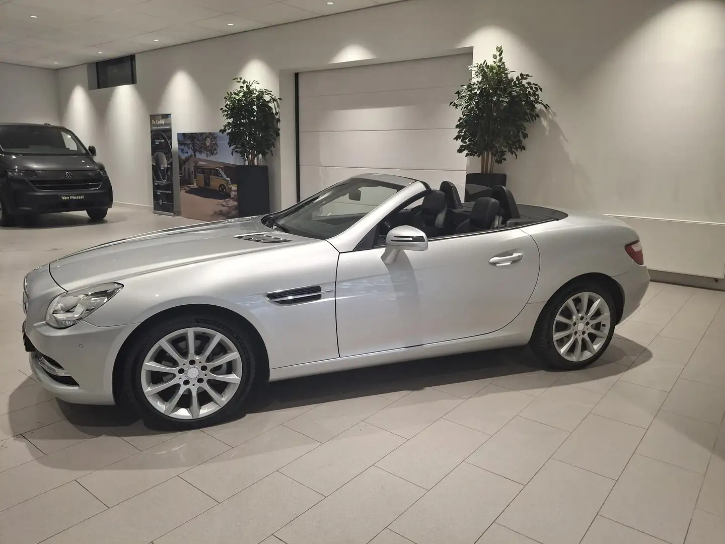 Mercedes-Benz SLK 200 Gri - 2