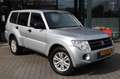 Mitsubishi Pajero 3.2 DID 5DRS A/T VAN Plateado - thumbnail 1