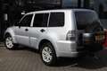 Mitsubishi Pajero 3.2 DID 5DRS A/T VAN Plateado - thumbnail 4