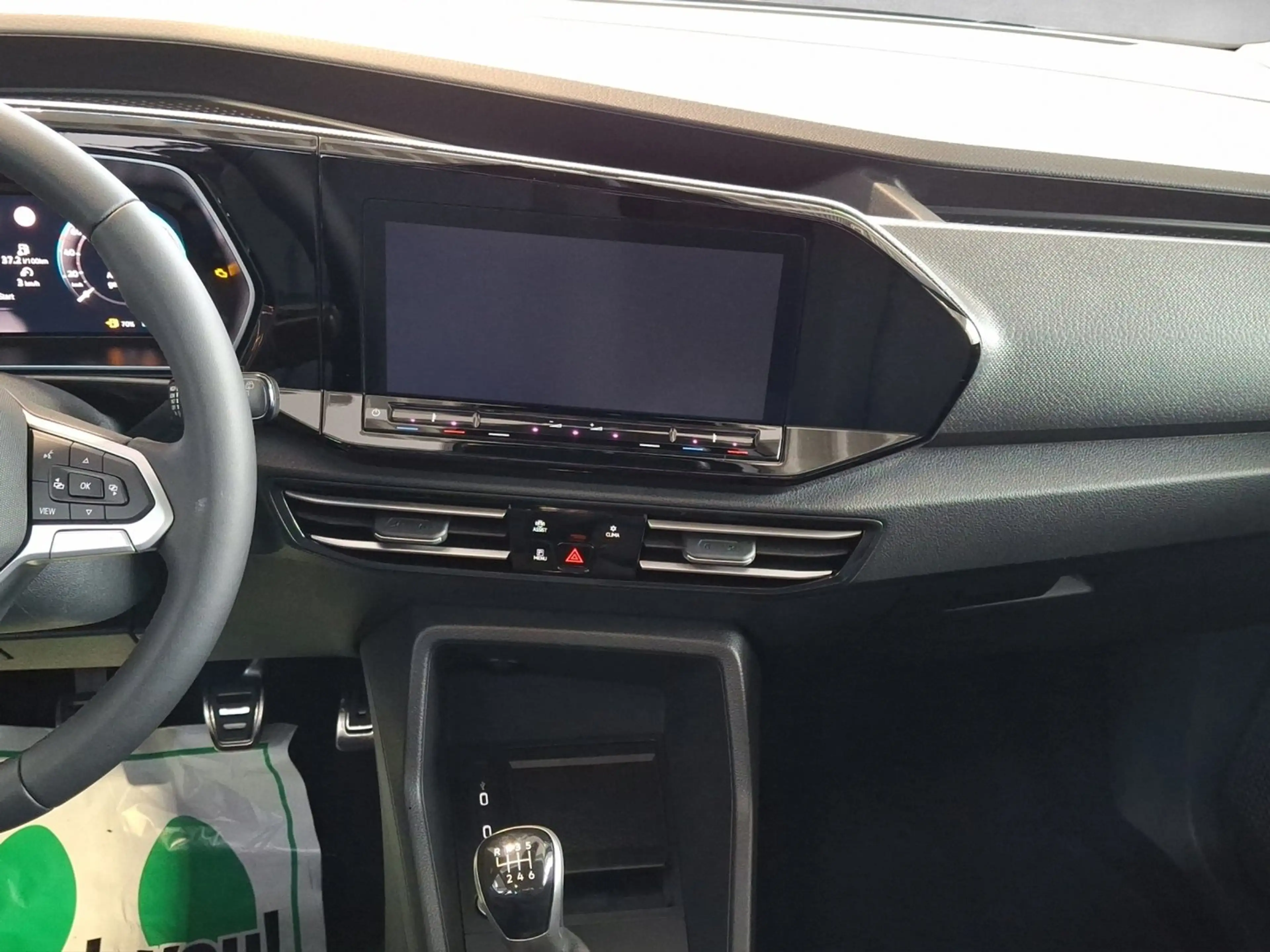 Volkswagen Caddy Dark Label Maxi TDI 4MOTION — photo 11