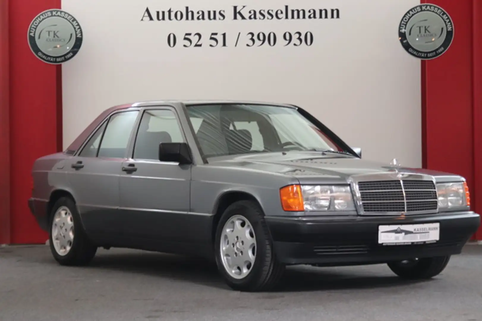 Mercedes-Benz 190/190 E 2.0 E 190 Klima Gris - 2