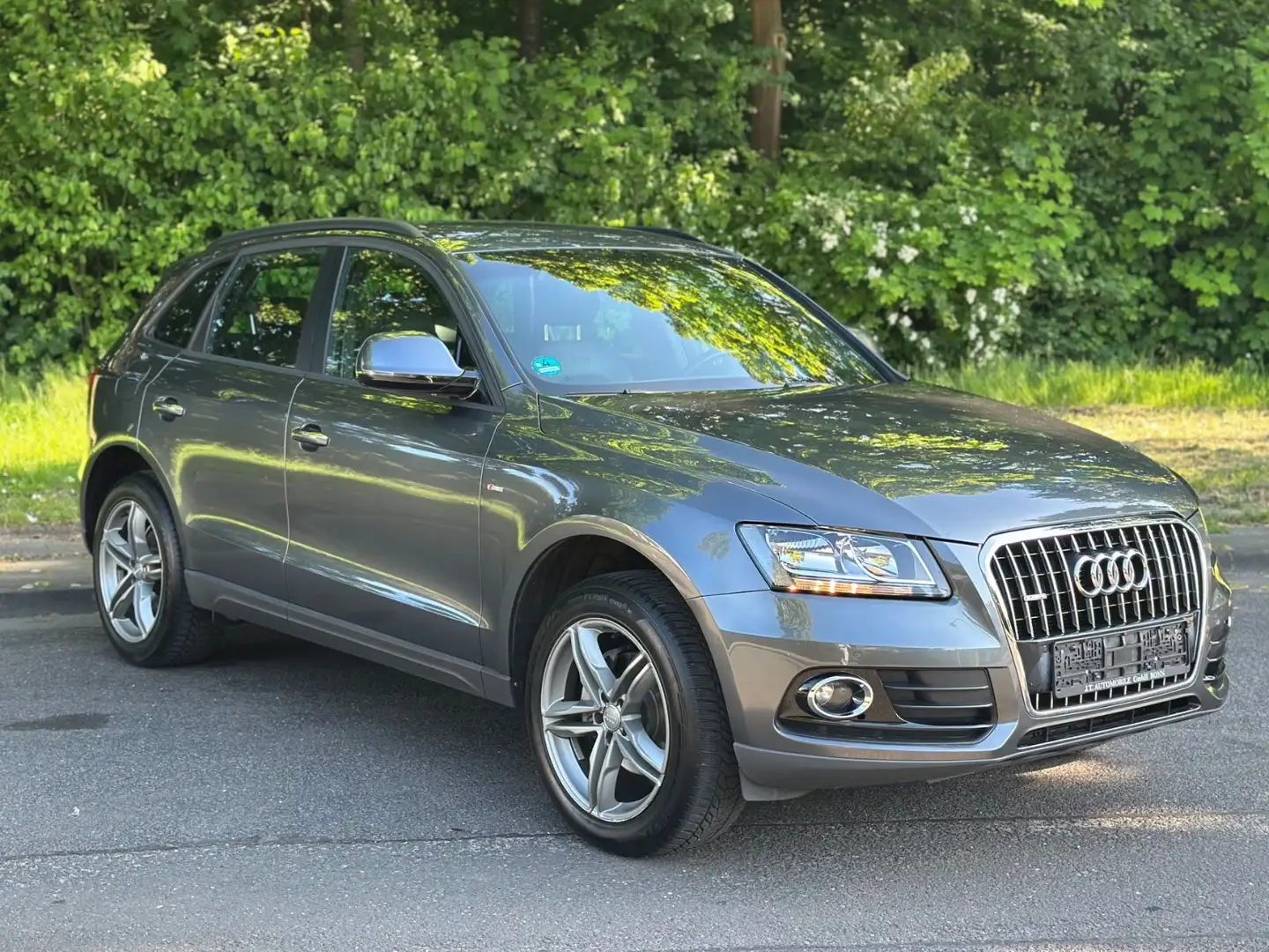 Audi Q5 2.0 TDI  quattro,S line,E6,Navi,Erstehand, Grigio - 1