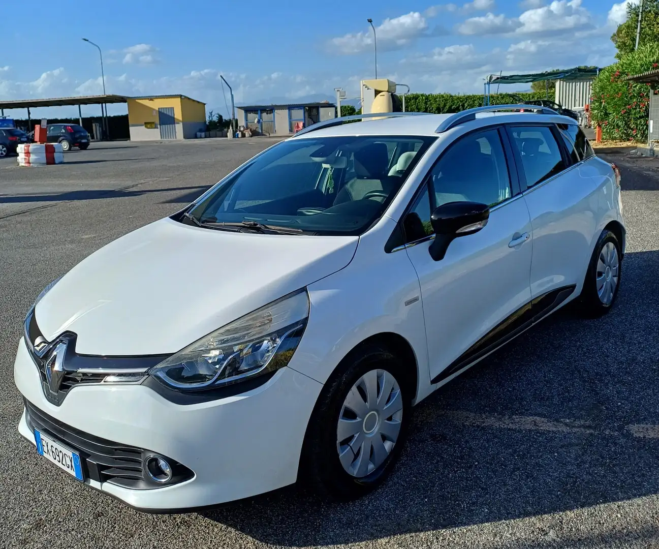 Renault Clio Sportour 1.5 dci Dynamique 90cv - 1