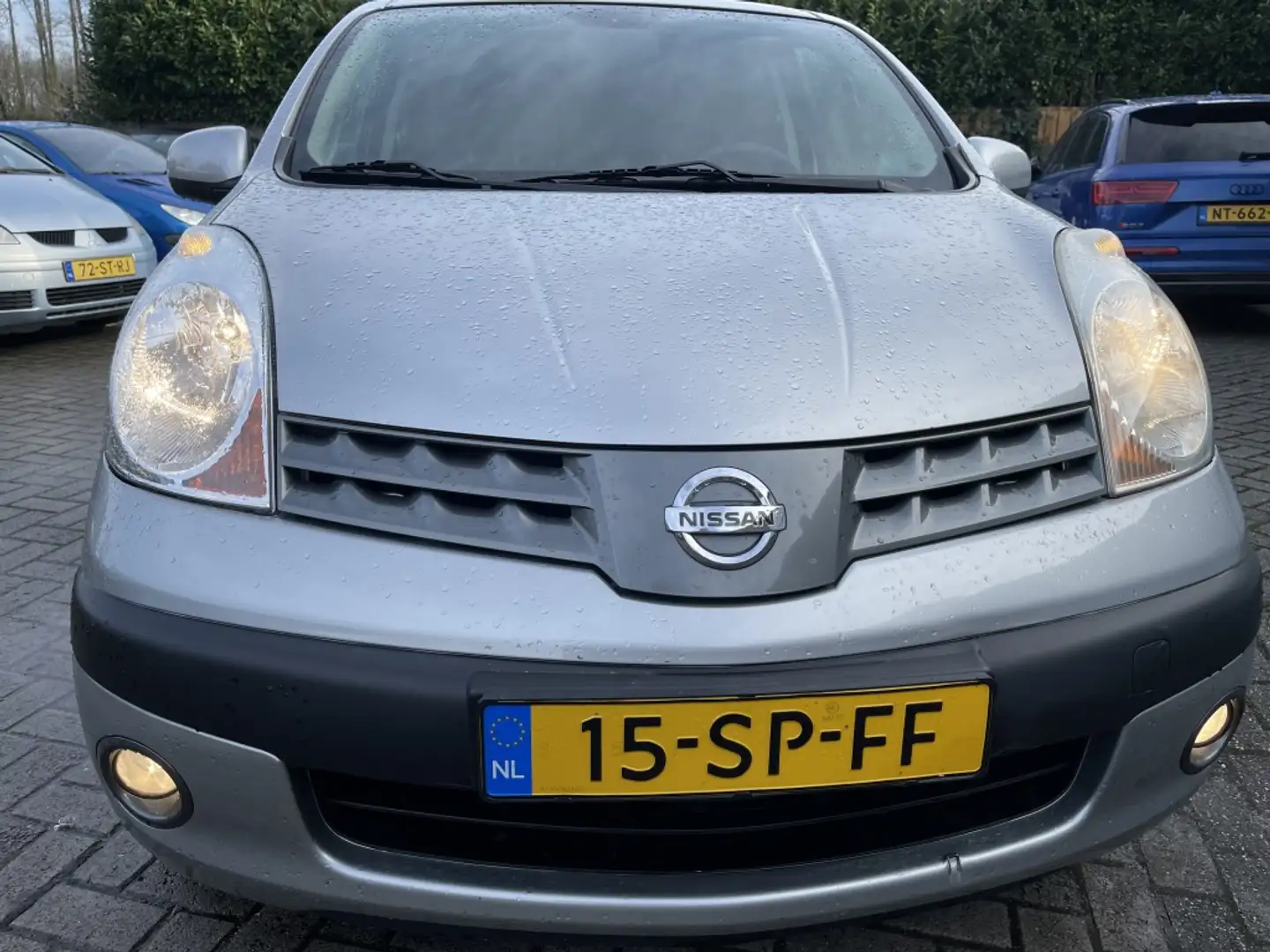 Nissan Note 1.4 First Note siva - 2