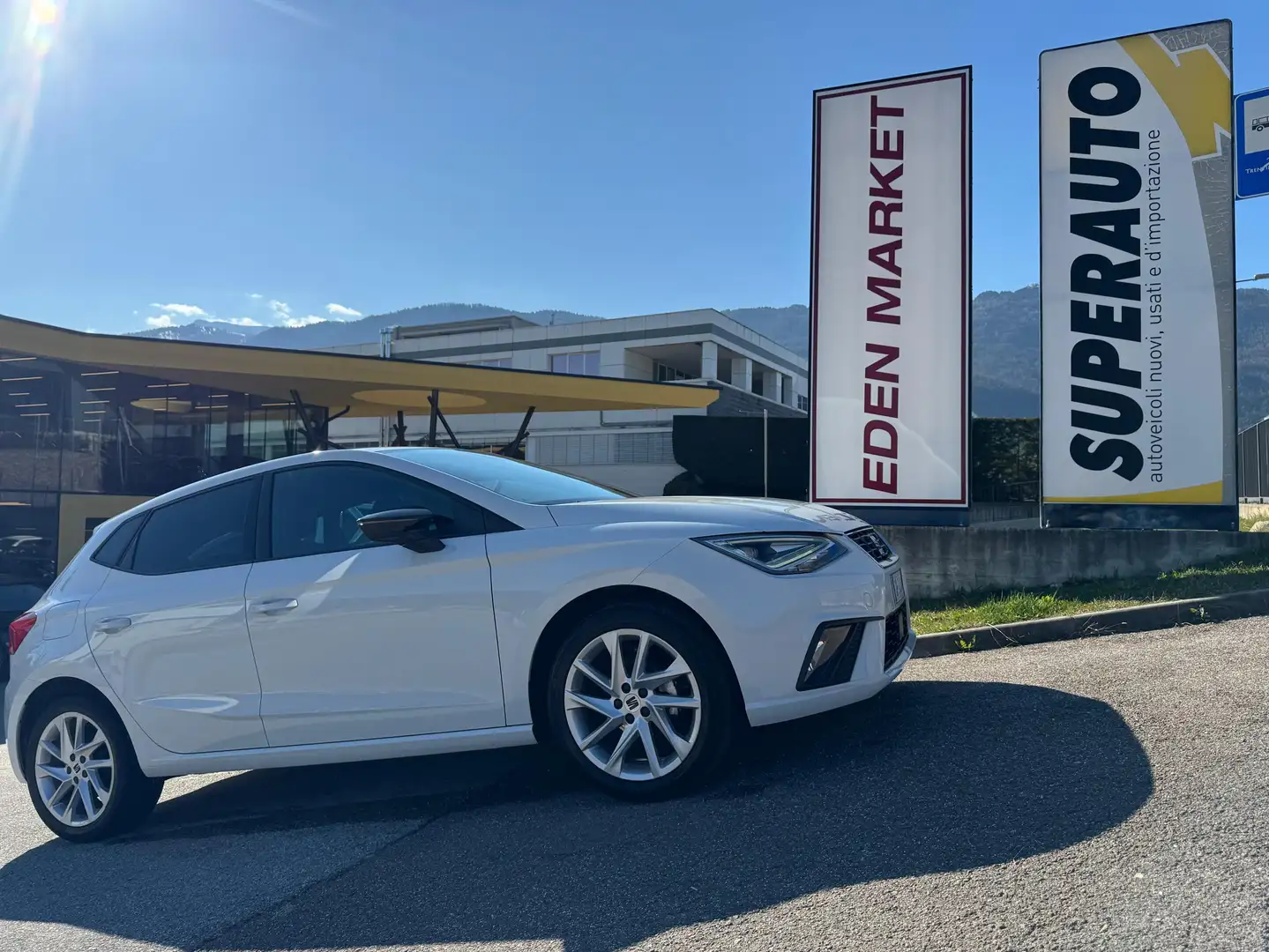 SEAT Ibiza Ibiza 1.0 ecotsi FR 95cv Bianco - 2